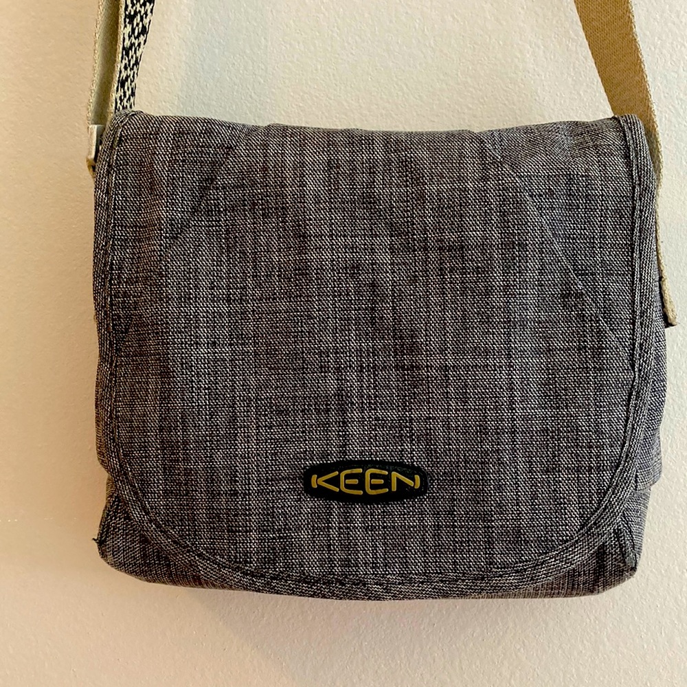 Keene crossbody purse